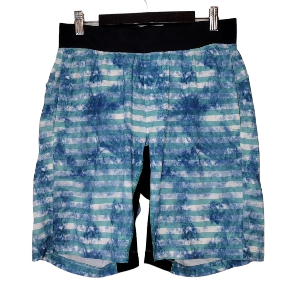 Lululemon Men's The Short 9" Blue Tide Stripe Shorts Sz M